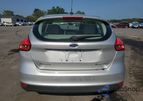 2016 Ford Focus Bev из США, поврежденный, VIN 1FADP3R43GL388327